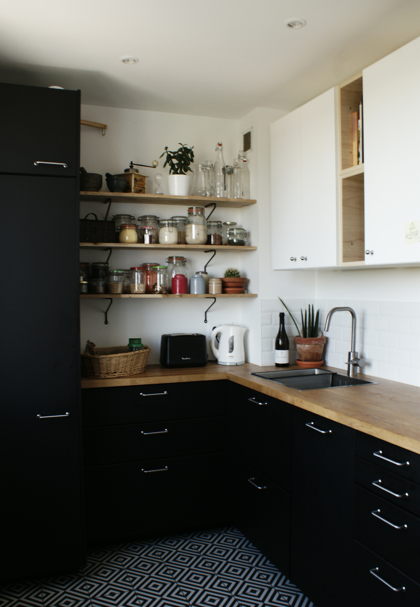 camille-bresteau-projet-architecture-interieure-renovation-appartement-nantes-esquisse-chantier-amenagement-sur-mesure-decoration-optimisation-espace-valorisation